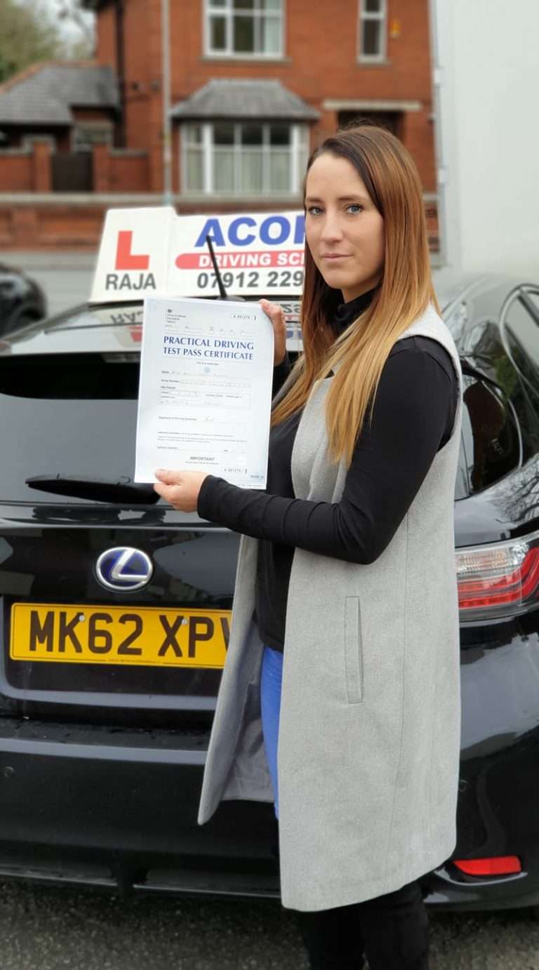 55770016_606167346512748_7328944692249231360_o-768x1382